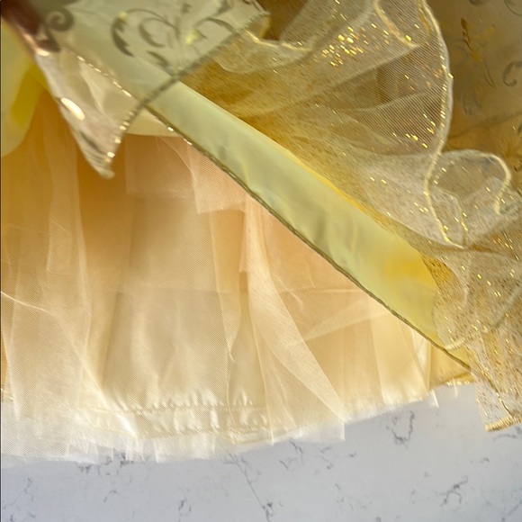 Disney Belle Dress and Jewelry New without Tags - Picture 5 of 9